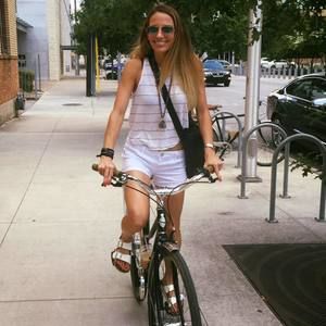 Meet your Posher, Jessica